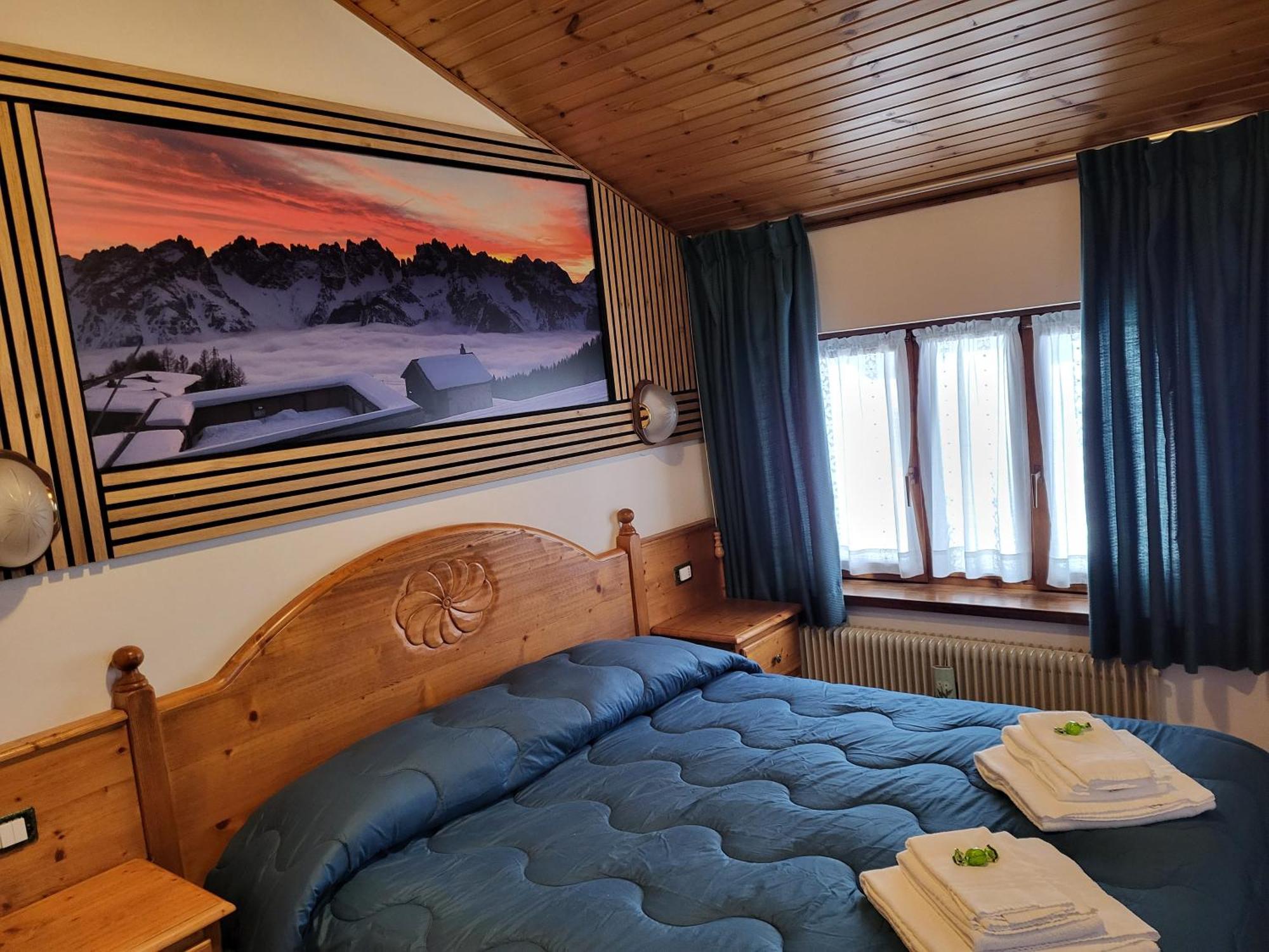 Albergo Meuble Tarandan Forni di Sopra Buitenkant foto