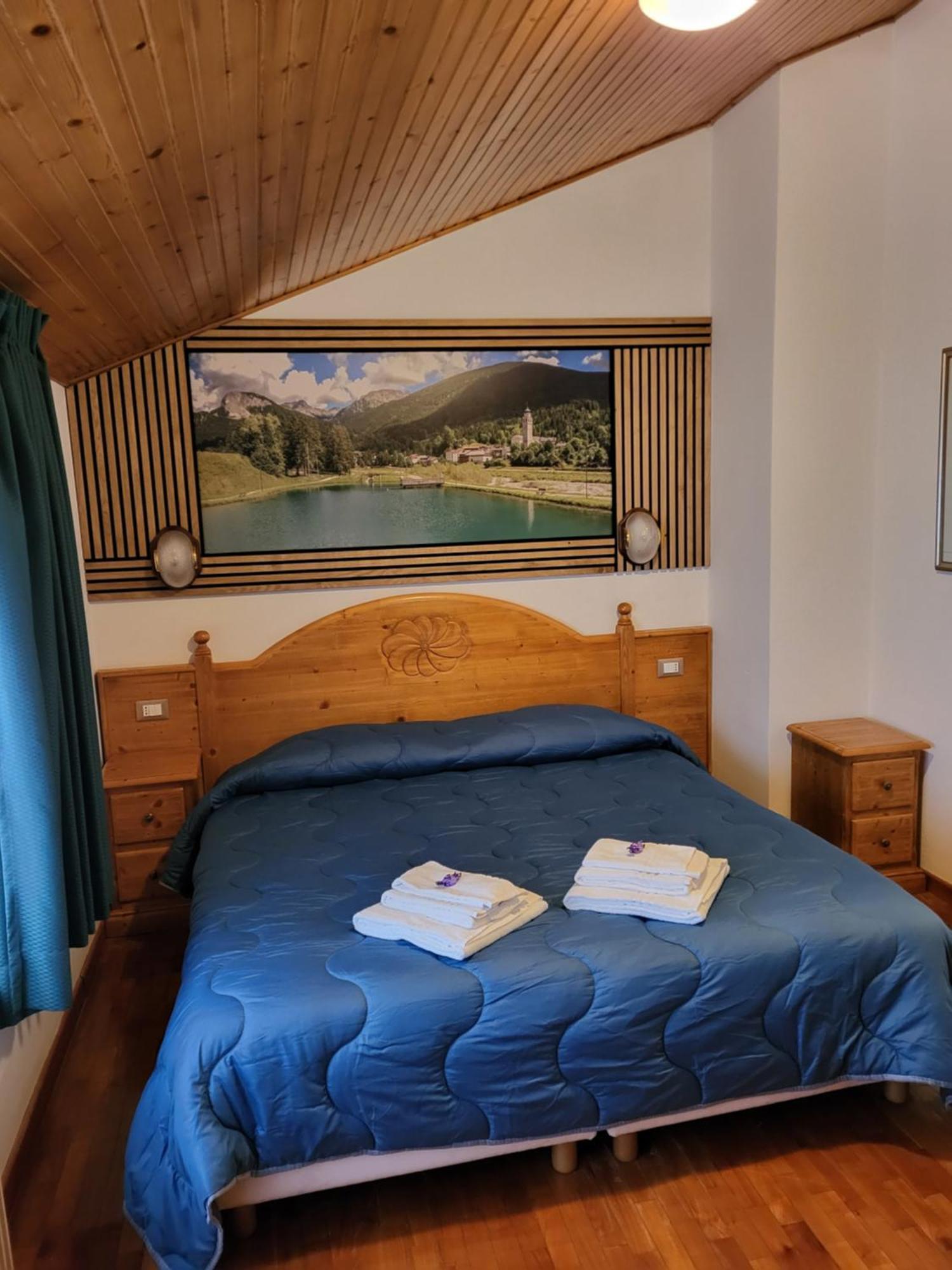 Albergo Meuble Tarandan Forni di Sopra Buitenkant foto